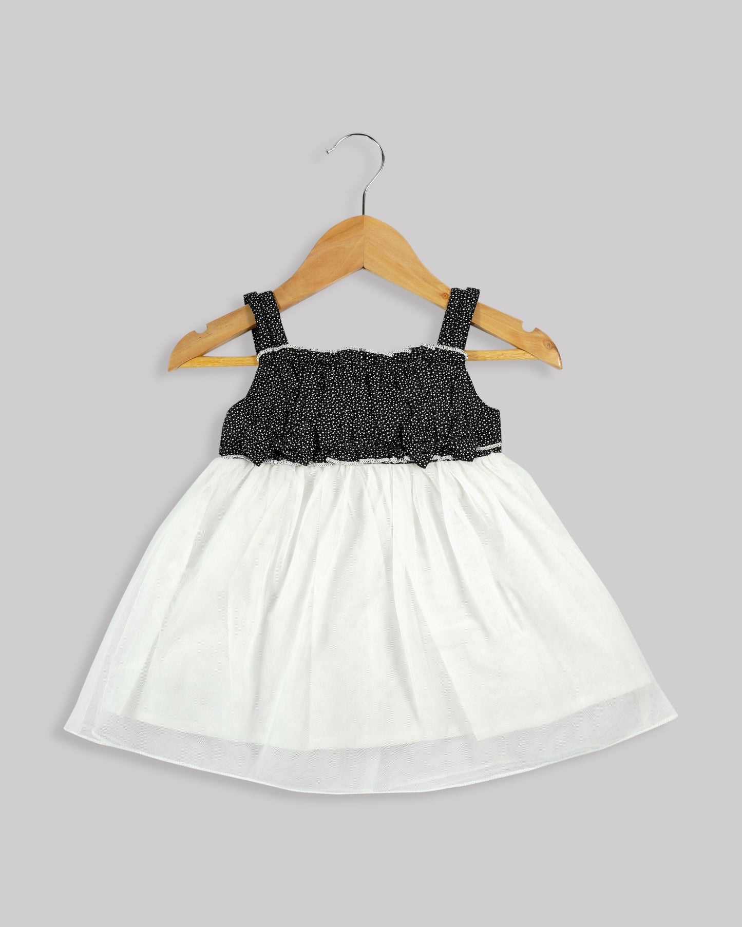 Best kidswear brand in india.Casual printed frock Frilled yoke with plain net bottom
