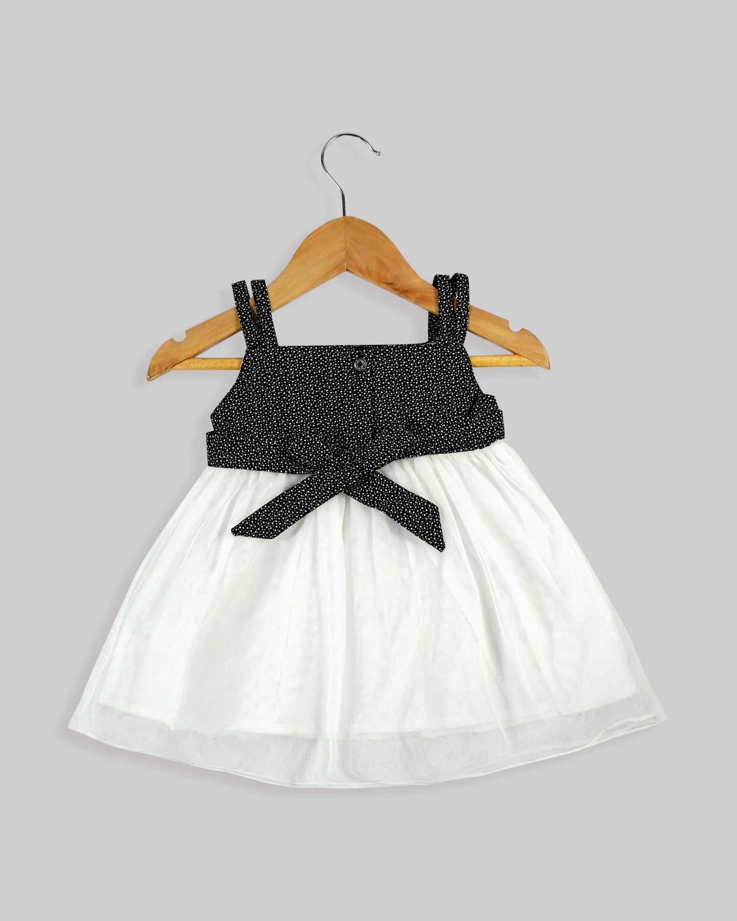Best kidswear brand in india.Casual printed frock Frilled yoke with plain net bottom