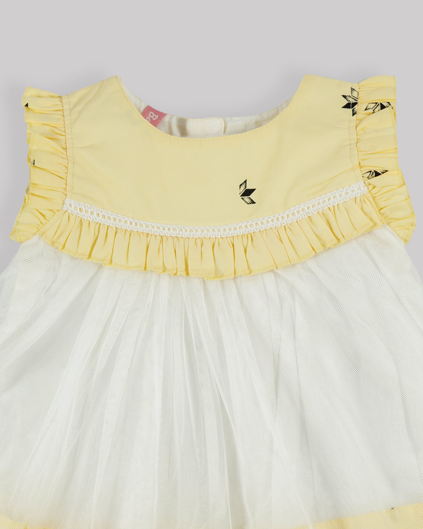 Best kidswear brand in india. Casual frock Flare frock with lace & frilled sleeve
